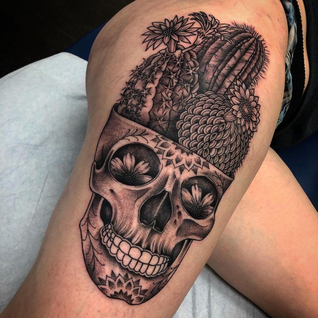 class="content__text"
 doing what i do. one more session to make it tight 💀🌵 done at @oldvegastattoo #skull #cactus #wildflower 
 