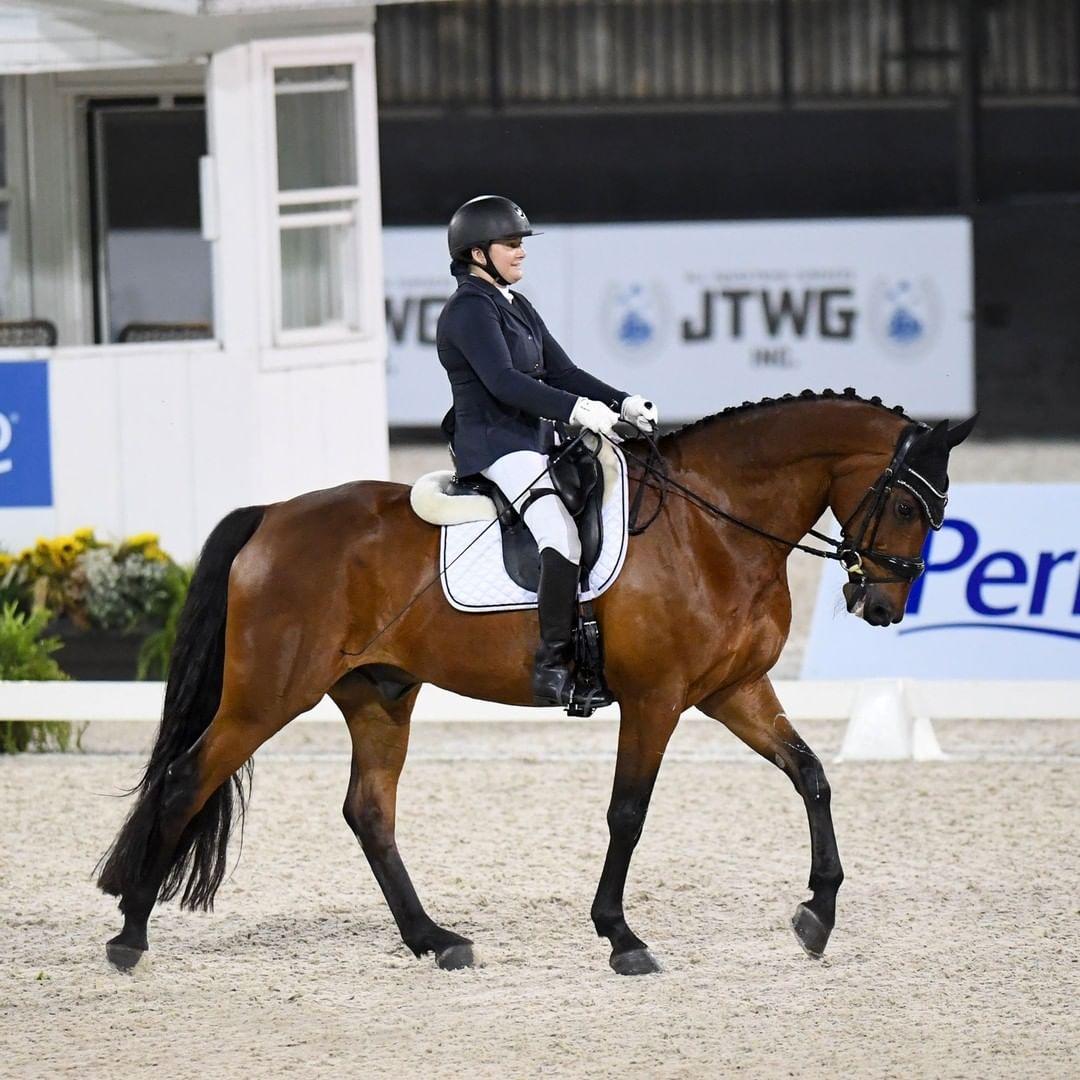 Brilliant Beatrice tipped for Tokyo! 🙌

Horses helped @usequestrian's @beatriceldl on the road to recovery. Following horrific injuries and the toughest journey, Beatrice was reunited with her beloved DeeDee who provided the boost of a lifetime. Now it's time for the @tokyo2020 @paralympics and this star is set to shine. 🌟

Read her story through 🔗 in bio. 

📸 ©FEI/ @usequestrian / @beatriceldl 

#WeDontPlay #WeThe15 #Tokyo2020 #olympics #horses #horselife #equestrianlife #horseshow #horseriding #horserider #Equestrian #TokyoEquestrian #OlympicEquestrian2020 #paralympicequestrian #Paralympian #paralympic #paradressage #paradressagerider #rda #ridingforthedisabled #inspiration