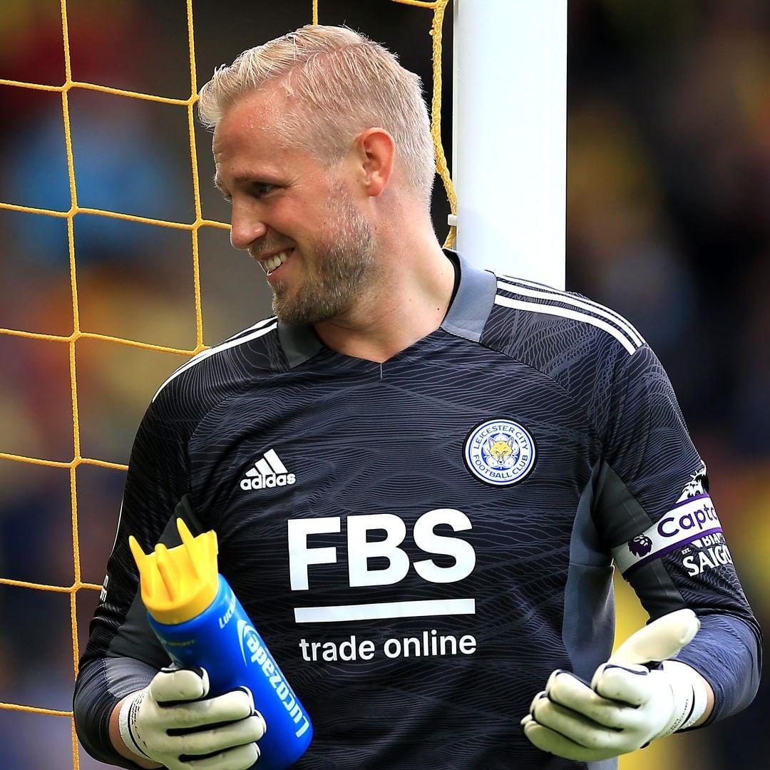 Now our fourth-highest appearance maker, @kasperschmeichel is 148 away from the Club record 👏‍

Graham Cross leads the way with 6️⃣0️⃣0️⃣ appearances.