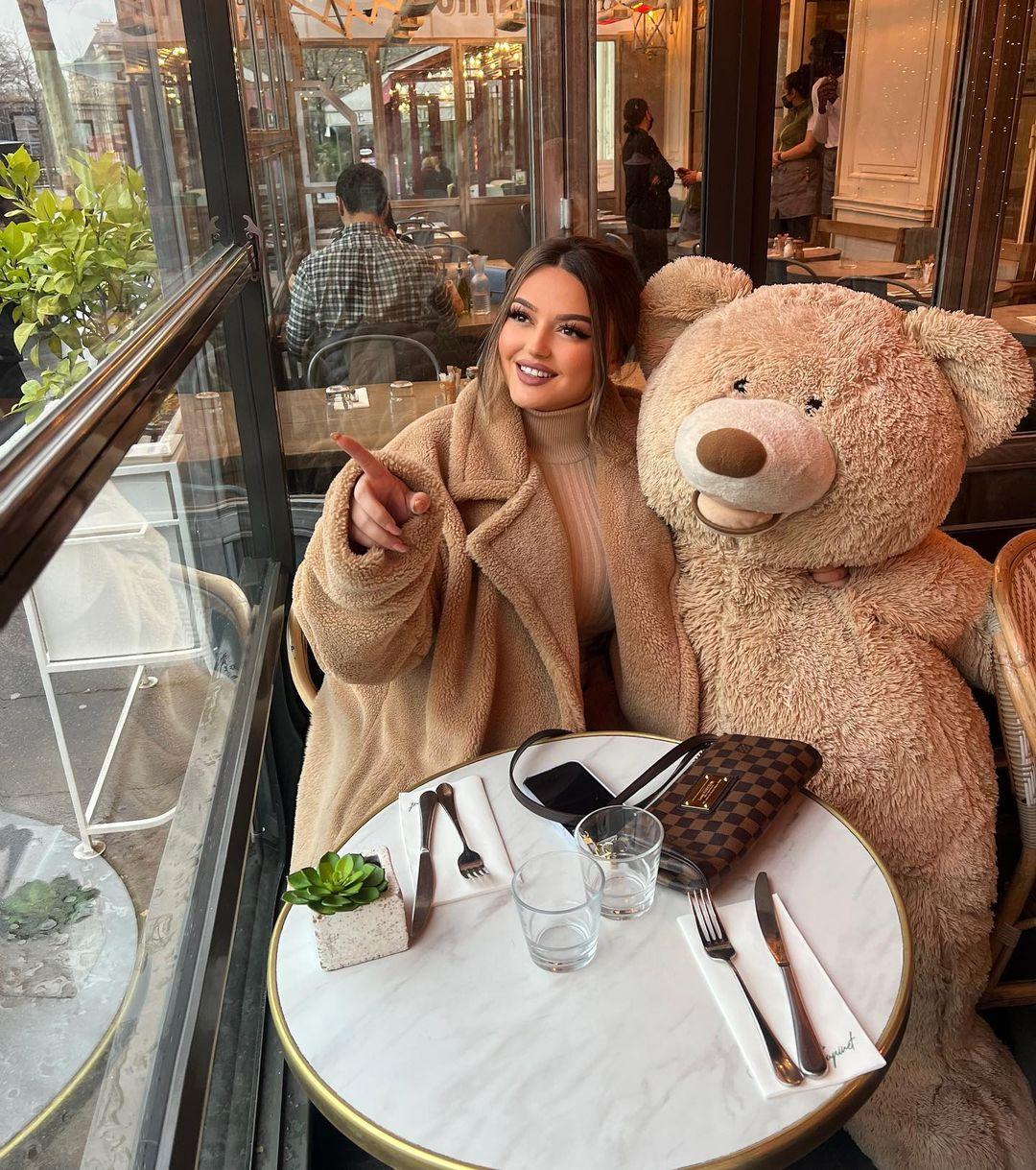 Which is your favorite teddy bear ? 😜🧸🧸