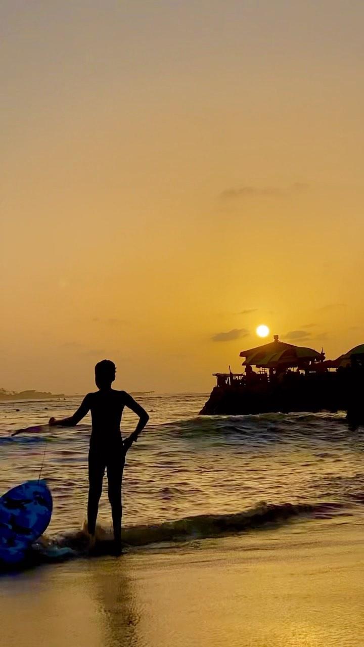 class="content__text"
 Ngor 🇸🇳
Always a pleasure to watch sunset there ♥️

 #senegal #ngor #island #discover #sunset 
 