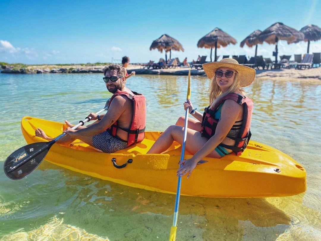 class="content__text"
 🏝🛶❤️
 #mexico #honeymoon #rivieramaya #kayak 
 