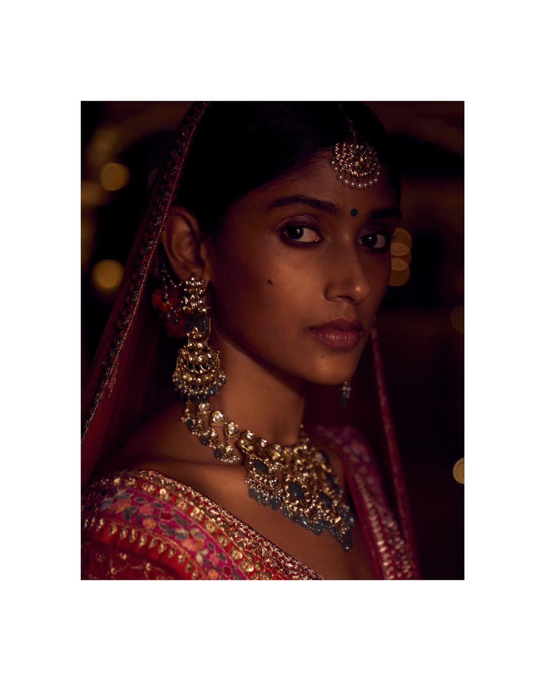 class="content__text"
 Set in 18kt hallmarked gold with diamonds, emeralds and enamel, our Indu earrings celebrates craftsmanship at its finest. 

 #AnitaDongrePinkCity #AnitaDongre #FineJewelry 

WhatsApp us on +91 9999313366 to know more. 
 