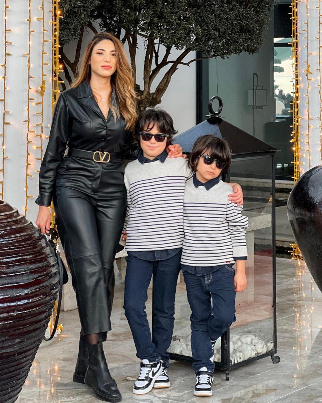class="content__text"
 Sunday photo dump..🤍 
Ils ont tellement grandi! Vous trouvez? 🙈🙈 

Kids outfit are from @taomanarcity@taotunisiamall@taomallofsousse 

 #January #2023 #Tunisia #FamilyTime #StylishBoys 
 
