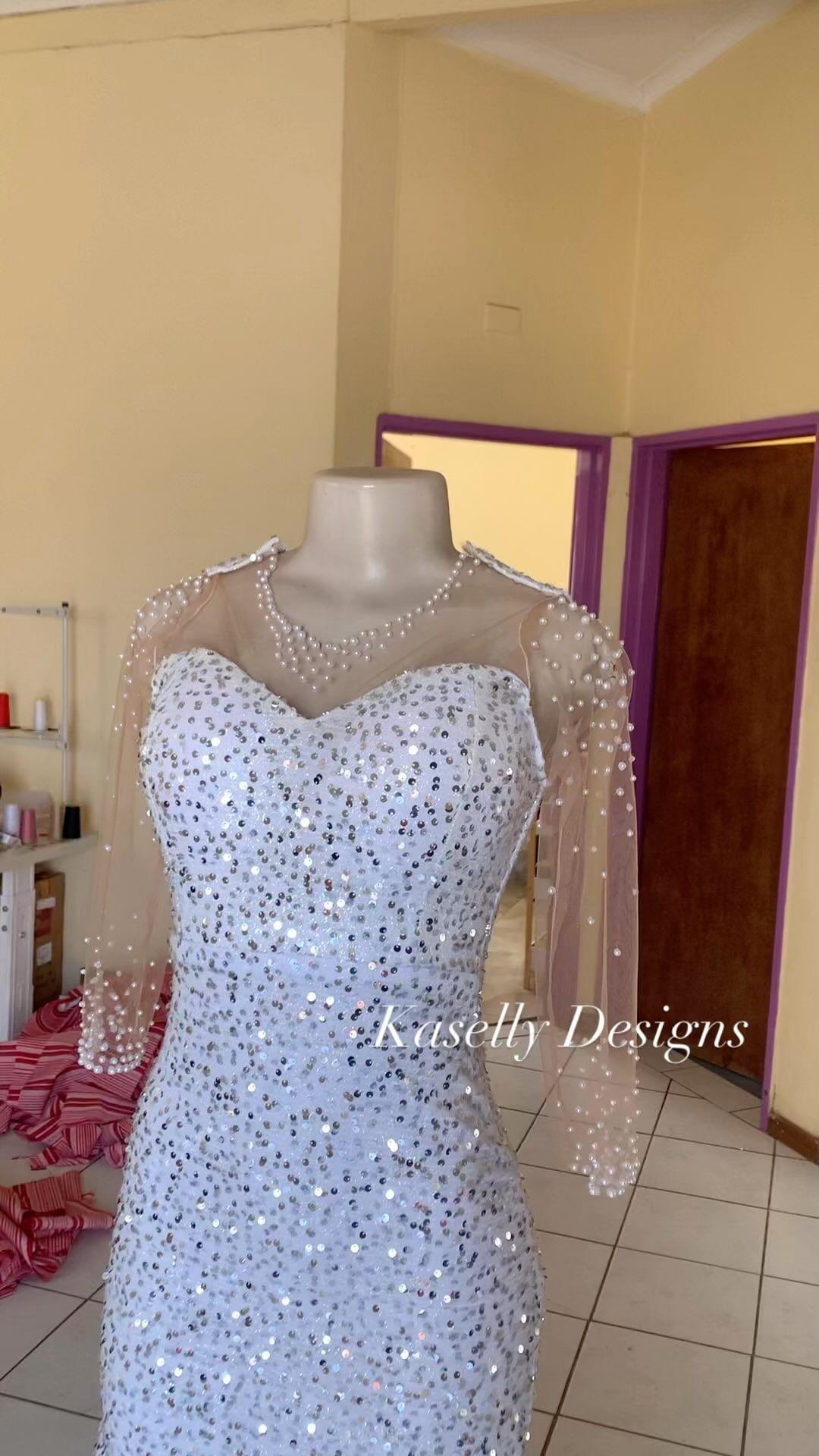 class="content__text"
 Another Bride slayed in Kaselly Designs. 🥰🥰🥰🥰❤️💕Uploading the look on @kaselly_designs_cc soon. WhatsApp 0815699915 from the 1st February for quotations 🙏🏽 
 