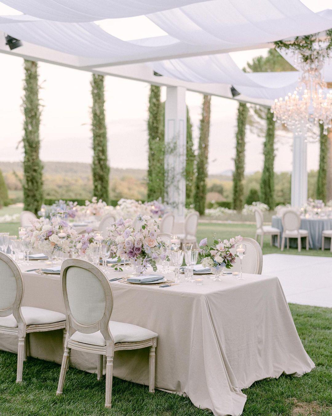 class="content__text"
 E&amp;J’s dinner reception beautiful captured by @ktmerry in Provence gives us all the feels! We can’t wait to be back at @chateaudelagaude in a few months for such an exciting weekend! 

@ktmerry @aaronnovakfilms @chateaudelagaude @cremedepapier @missrose_by_perrine @brides @options_aixenprovence @phos_events @selecktive_official 
 