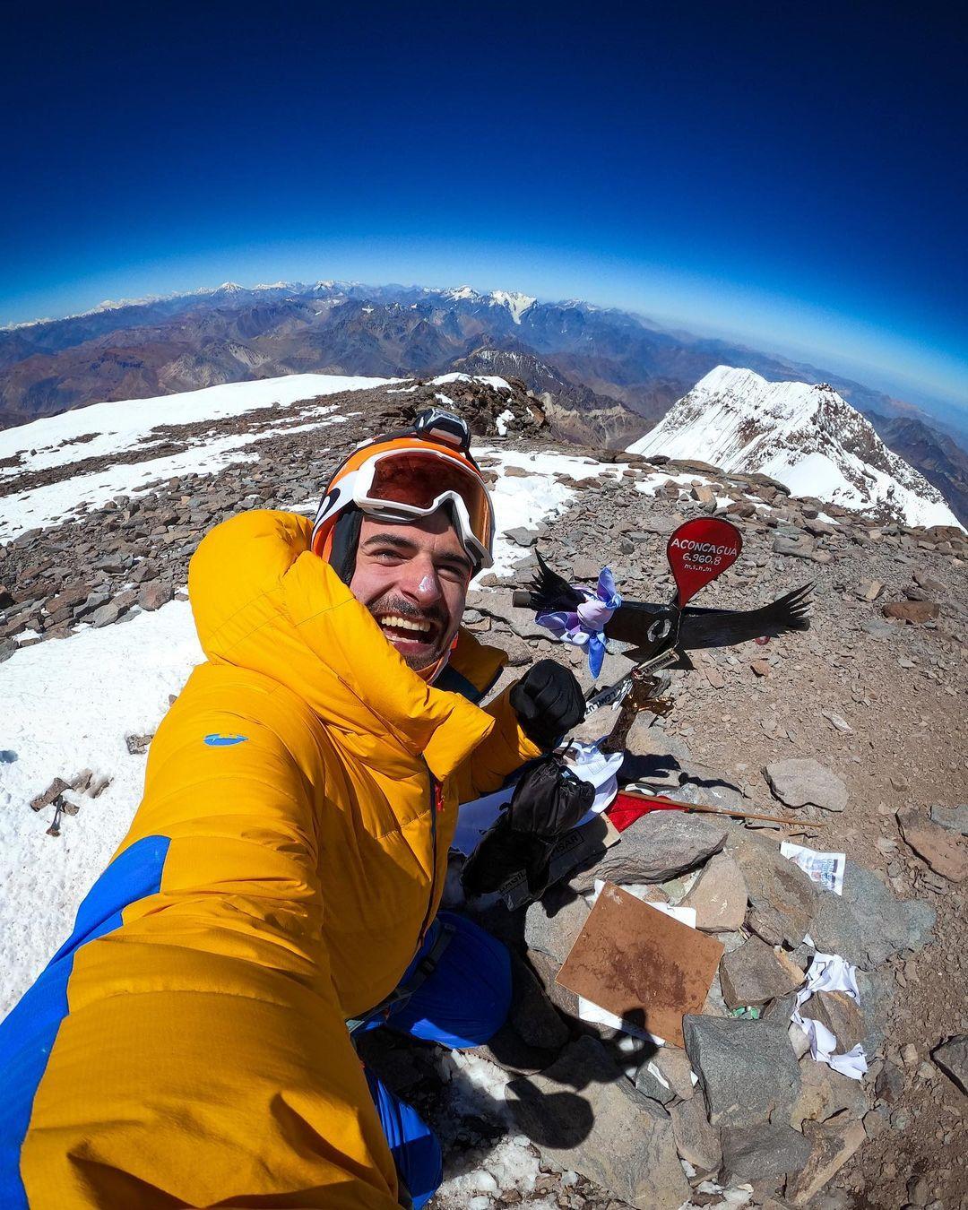 class="content__text"
 🏔️ ACONCAGUA CONQUERED 🏔️

The moment I summited the tallest mountain in the southern and western hemisphere, tears burst into my eyes and I asked my guide @juancruzrodriguez23 to crouch as he is a bit taller than me. 

It was night and winter in the Himalayas and nobody was on the summit with us, which made us the tallest standing people on Earth at that moment. Out of 8,000,000,000. The tallest. Priceless feeling for a short fucker like me.

Hardest thing I’ve ever done.

 #aconcagua #ElCumbre #done 
 