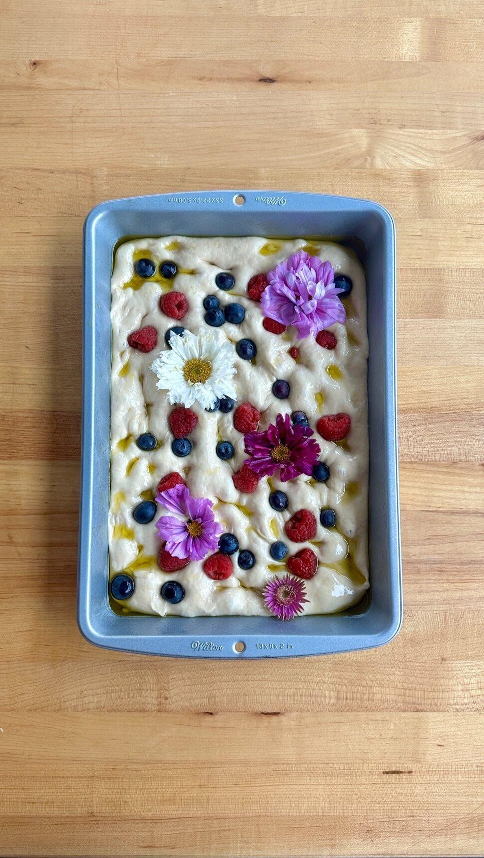 class="content__text"
 Focaccia &amp; Berries
@chef.joe.sasto already revealed the final bake!

400g Bread Flour
100g Durum Flour
385g water
5g instant yeast
5g sugar
13g salt
60g oil

Autolyse for 45min
Bloom yeast and sugar
Mix for 10 minutes
Rest for 10minutes
Add salt and oil
Proof with folds every 45minutes
Rest overnight
Bake 400F 

 #focaccia #breadbaking #bread #tastemade #breadlover #bakersofinstagram 
 