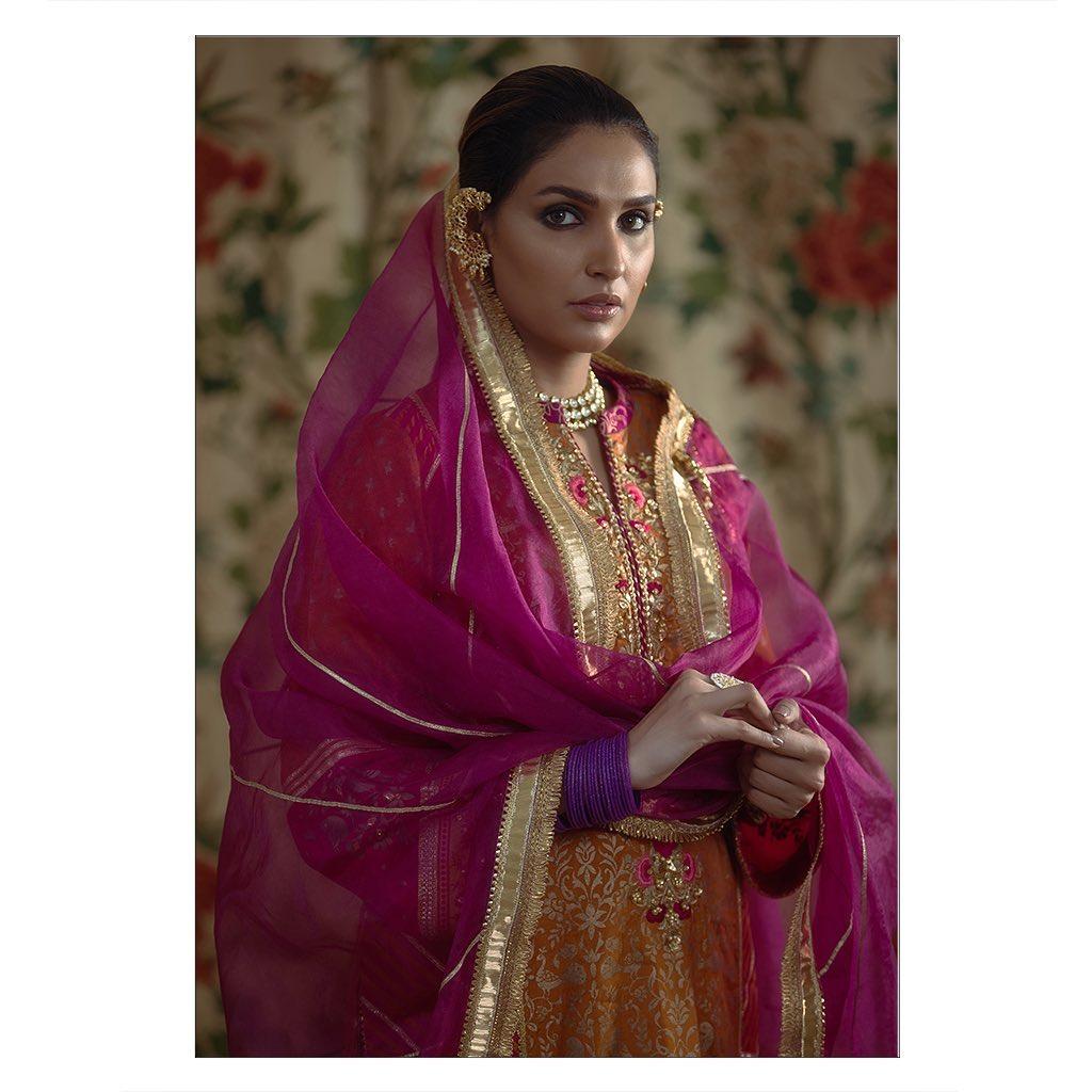 class="content__text"
 Sanam
A dazzling symphony of ecstatic colors, classic embroidery and hand printed fabrics. 
Outshine in the timeless beauty of “sanam” 

Muse: @aamnailyas 
Hair &amp; makeup: @nighatmisbah 
Photography: @khawerjadoon 
PR: @mindmapcomms@faiskap 

 #zaheerabbas #springfestive #pakistaniwedding #zaatelier 
 