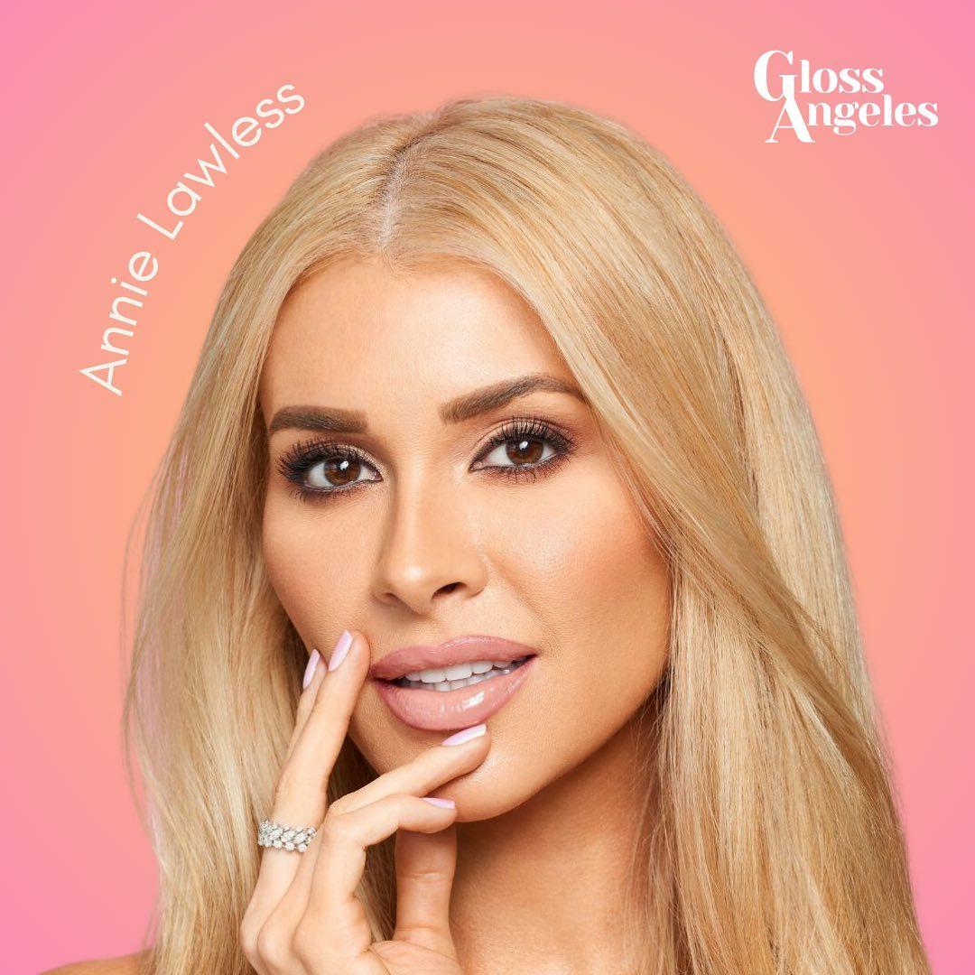 class="content__text"
 PSA: ANNIE IS LIVE ON GLOSS ANGELES ✨

🎧 Now Playing: How Annie Lawless's Autoimmune Diagnoses Lead Her To Create Two Beloved Brands

Tune into @glossangelespod to hear @kirbiejohnson and our Founder chat about Annie's inspiring journey that ultimately led to the creation of #LawlessBeauty and the importance of truly clean beauty that's high-performing 💕

Thank you to @glossangelespod@kirbiejohnson and @saratan 💓 
 