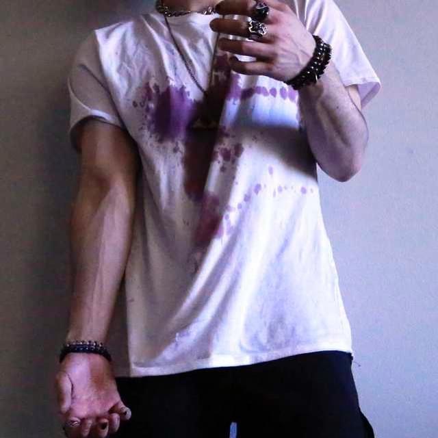 I spilled wine all on my white tee