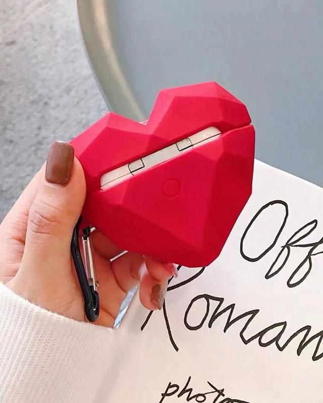 Music lovers, meet your muse! 💘🎶 Which earbuds case is capturing your heart: ❤️, 🎀, or 🩷? 👇 
 
🔎29438894 25916369 25565258

#SHEIN #SHEINforAll #SHEINstyle #fashion #chic #saveinstyle