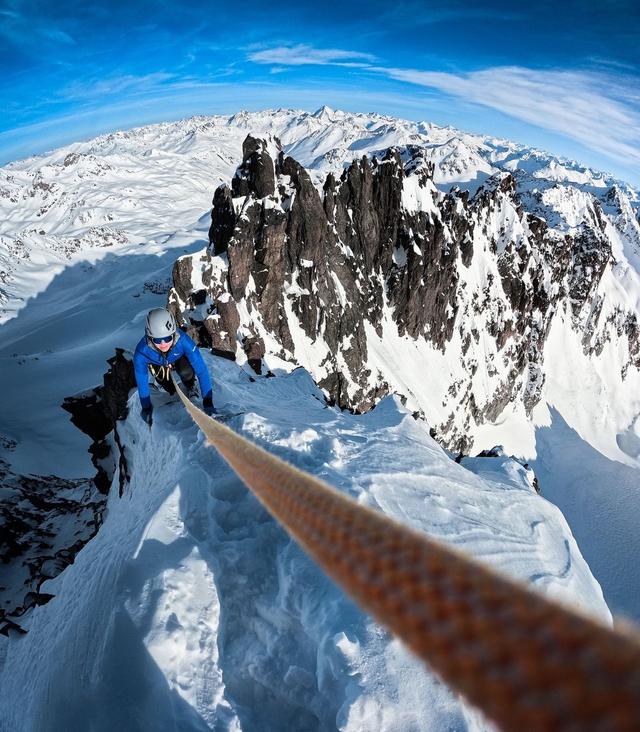 Photo of the Day: Summit bid complete 💪 Snapped at the highest point in the Albula Alps by #GoProSnow Challenge award recipient @pazcal__. Congrats on the $500. 

@goprode #GoProDE #GoPro #Climbing #Mountaineering #Switzerland