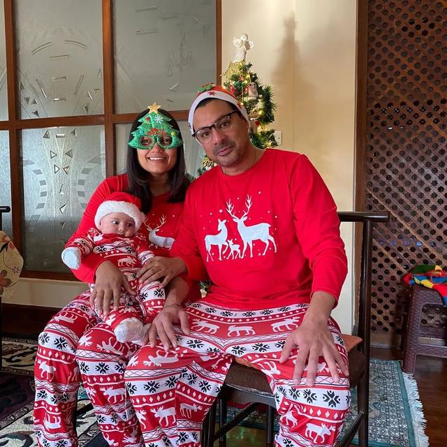Celebrate everything that gives you joy❤
Merry Christmas to my friends and family around the world 
And special thanks to @little_attirenepal for the beautiful Christmas attire
@dee_b_rana @aavyanrana