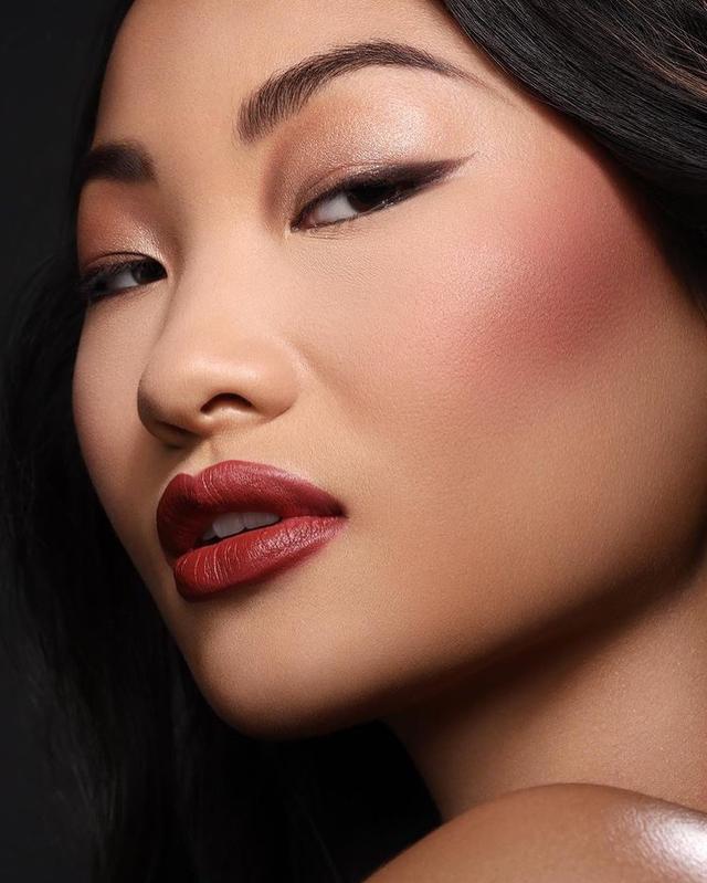 Fact: A red lip will always get you noticed. #regram NARS UK Senior Makeup Artist @cherellelazarus

Model: @jadeedgington
Agency: @immmodels
Photographer: @vincentford
Hairstylist: @loupurdy1
Retouch: @retouch_by_md
Makeup: @cherellelazarus
Studio: @yourldn.studio 

Products used: 
Audacious Lipstick in Mona
Precision Lip Liner in Spunk 
Unwrapped Mini Eyeshadow Palette in Laguna
High Profile Cheek Palette
Climax Mascara
Climax Liquid Eyeliner
Brow Perfector in Atacama