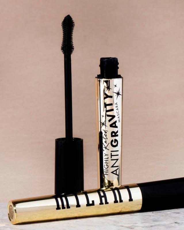 
 Did you know Highly Rated Anti-Gravity Mascara has over 400 5 star reviews?⭐️⭐️⭐️⭐️⭐️ This intense black formula applies seamlessly without clumping or smudging for up to 24HR wear. ​​​​​​​​
​​​​​​​​
 #LuxeForAll #milani #milanicosmetics #crueltyfree #beauty #ToYouAndBeyond 
 