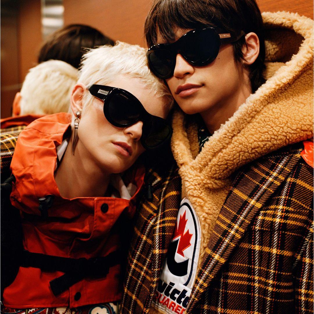 class="content__text"
 Oversized shades for the morning after the night before. Discover the new FW22 @dsquared2 Sun and Optical collection #thesafiloway 
 