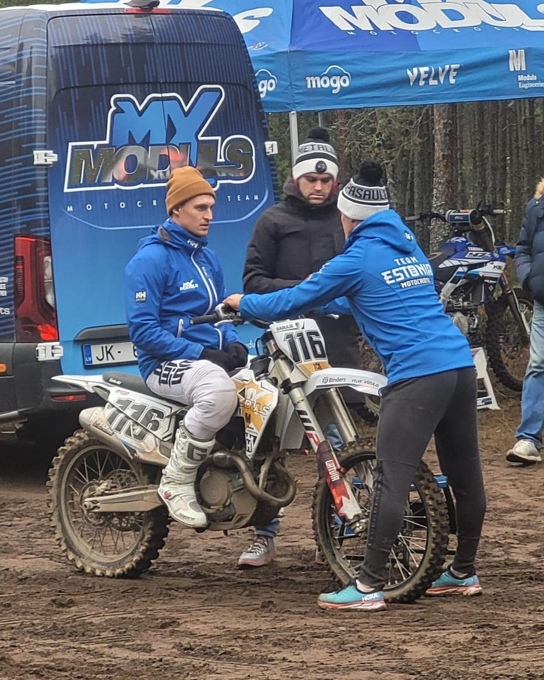 class="content__text"
 Whatever they call me🤷‍♂️ coach💪, mechanic👨‍🔧, mentor😉,but maybe just friend😉

Myself I never win any Latvian title ,but this season I was involved in some other way to achieve that🥇

 @karlis_sabulis Thank you for trusting your body and your bike to make the best possible 🤝What a experience it was🙌
Congratulations with the most prestige’s Mx1 title in Latvia 🏆and also with good results in USA 🇺🇸 mxdn

We laughed,we did work,we relax,we argue but in end of the day the job has been done ✅ 

 #kspower #kssport #ksacademy 
 